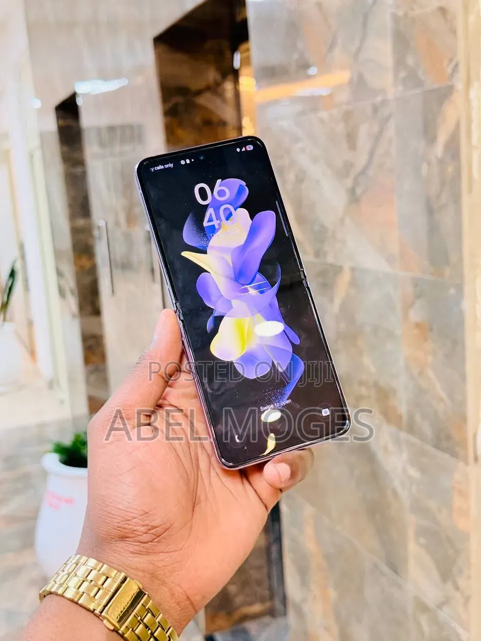 Samsung Galaxy Z Flip4 128 GB Purple