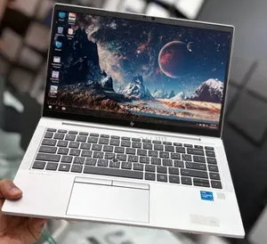 New Laptop HP EliteBook 830 G8 16GB Intel Core i5 SSD 512GB