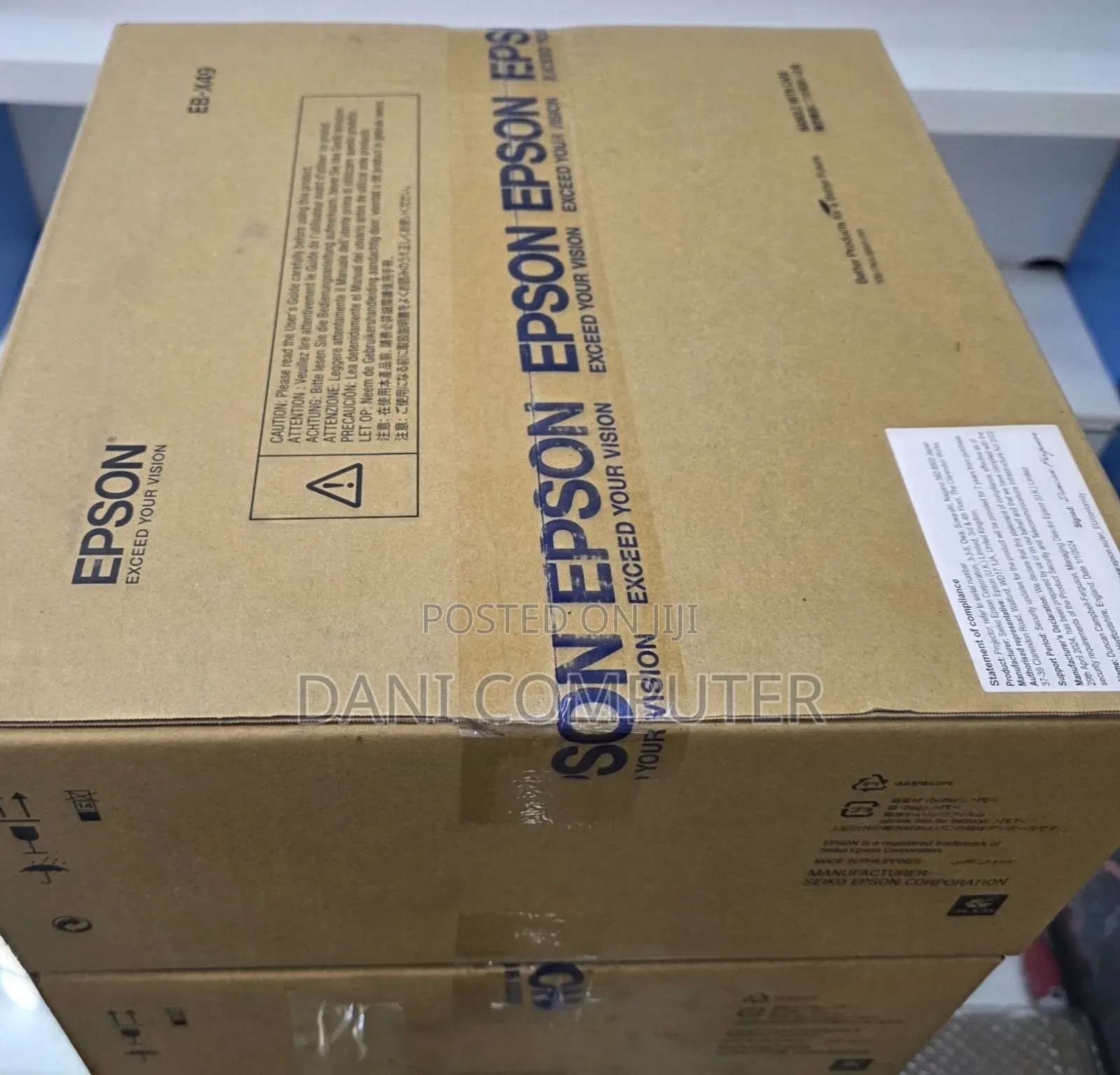 Brand New Epson Projector 
Model : Eb-X49 
Technology: 3lcd, RGB Li