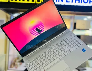 New Laptop HP 16GB Intel Core i5 SSD 512GB
