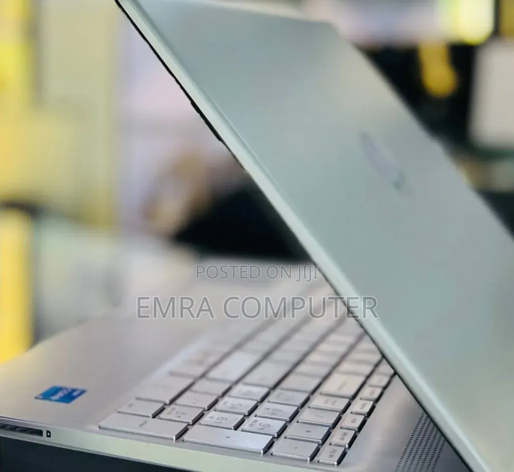 New Laptop HP 16GB Intel Core i5 SSD 512GB