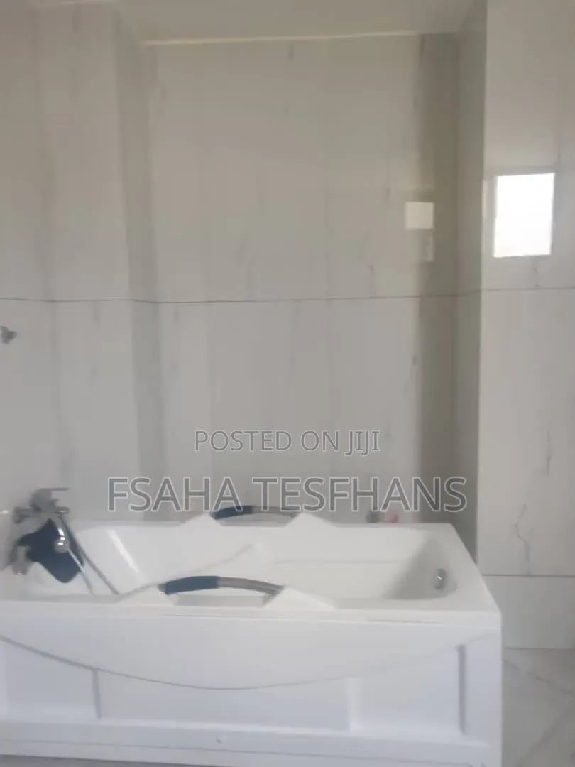 6bdrm House in G+2, Bole for rent