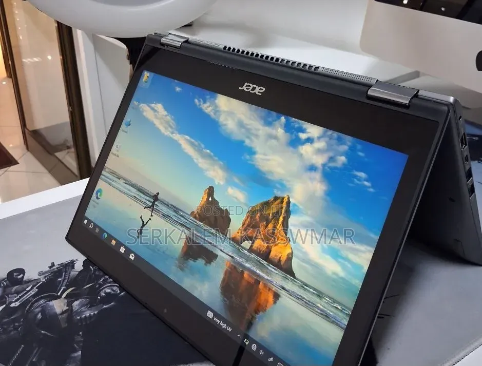 New Laptop Acer Spin 1 8GB Intel Core i5 SSD 256GB