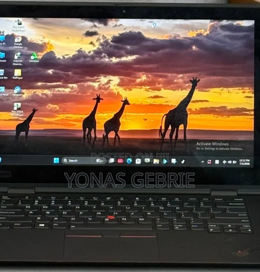 New Laptop Lenovo 8GB Intel Core i5 SSD 512GB
