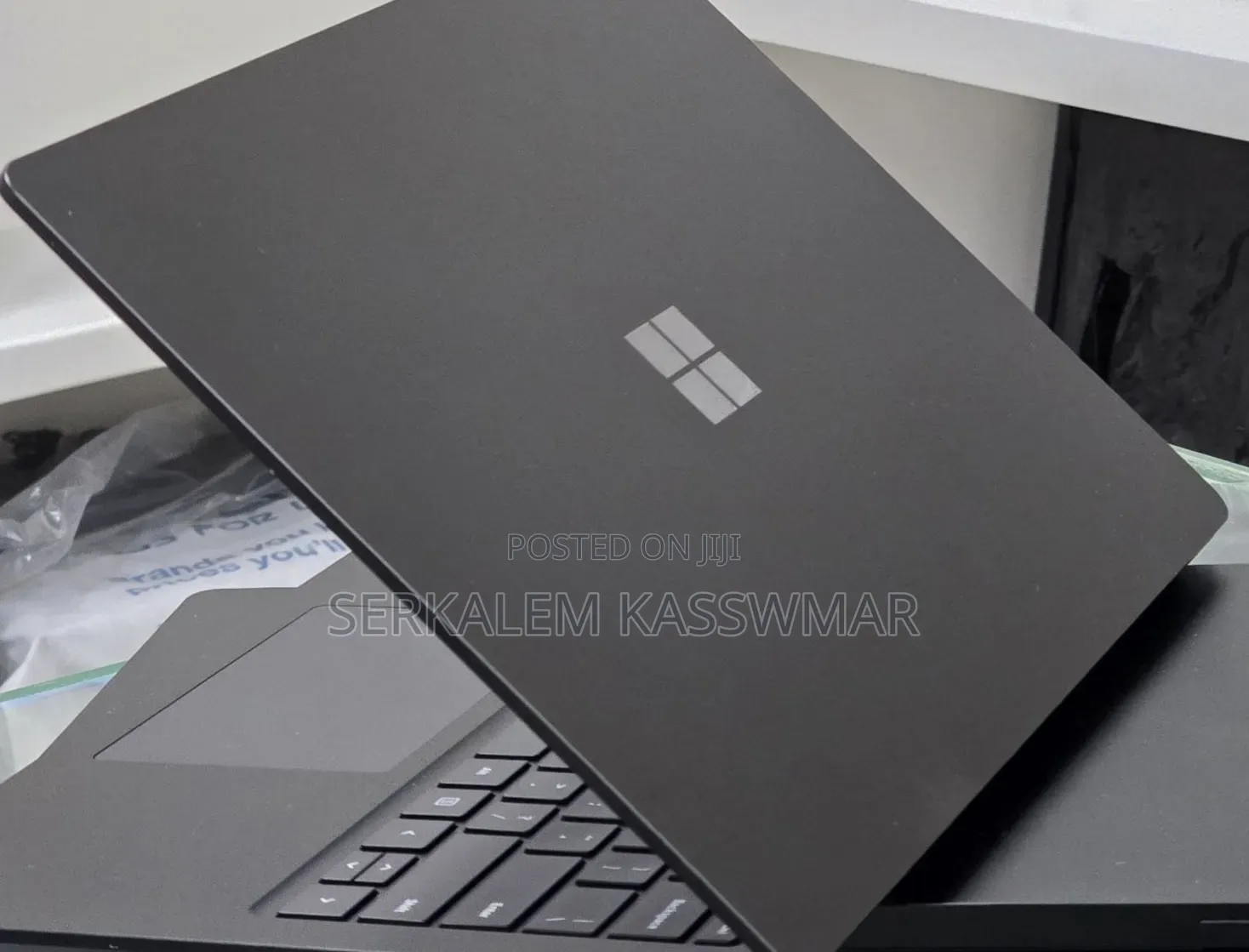 New Laptop Microsoft Surface Laptop 5 16GB Intel Core i7 SSD 512GB