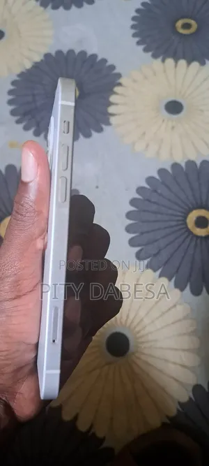 Apple iPhone 12 128 GB White