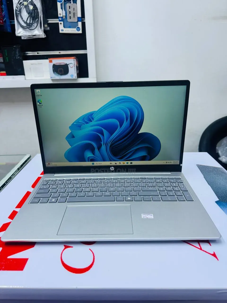 New Laptop HP Stream Notebook 16GB Intel Core i7 SSD 1T