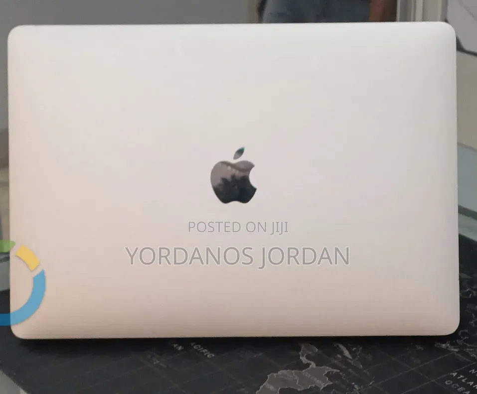 New Laptop Apple MacBook Pro 2021 M1 16GB Apple M1 Pro SSD 256GB