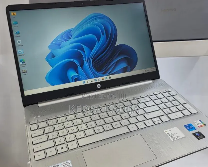 New Laptop HP Stream Notebook 16GB Intel Core i5 SSD 512GB