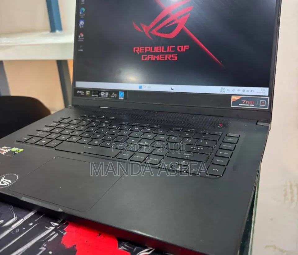 New Laptop Asus ROG Zephyrus G15 16GB AMD Ryzen 9 SSD 512GB