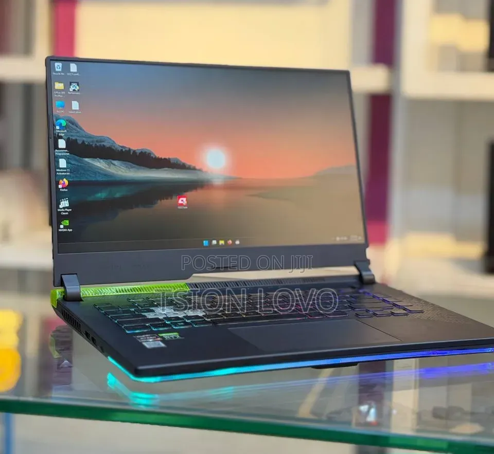 New Laptop Asus ROG Strix G15 16GB AMD Ryzen 9 SSD 512GB