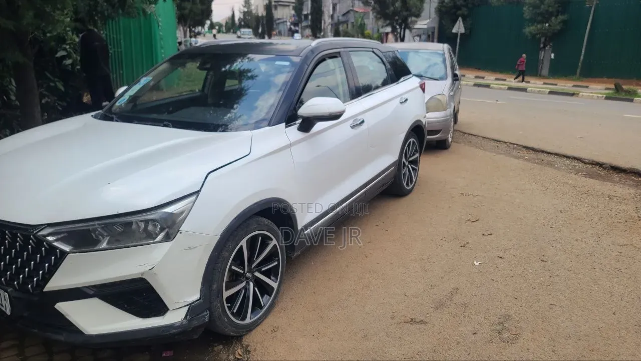 Bestune T77 1.2 FWD 2021 White
