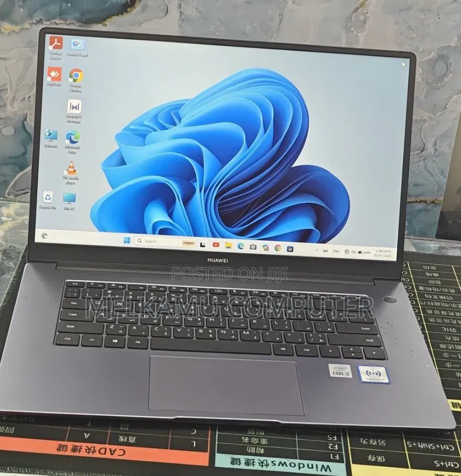 New Laptop Huawei Matebook D 15 8GB Intel Core i3 SSD 256GB
