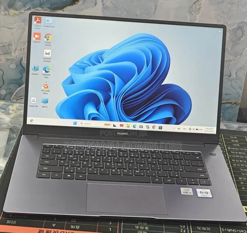 New Laptop Huawei Matebook D 15 8GB Intel Core i3 SSD 256GB