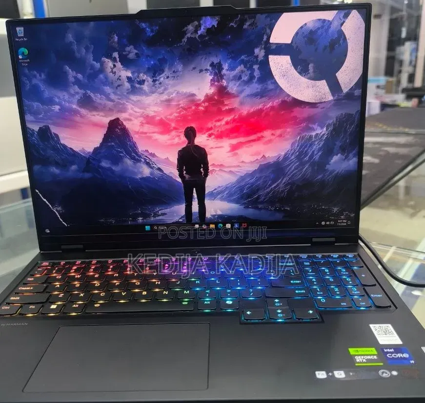 New Laptop Lenovo Legion 7 32GB Intel Core i9 SSD 1T