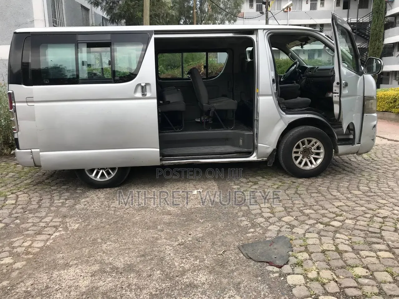Toyota HiAce 2007 Silver