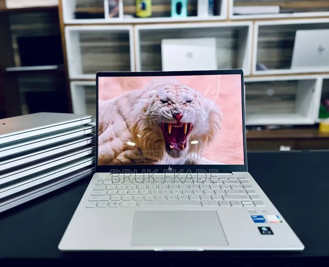 New Laptop HP Pavilion 14 16GB Intel Core i5 SSD 1T