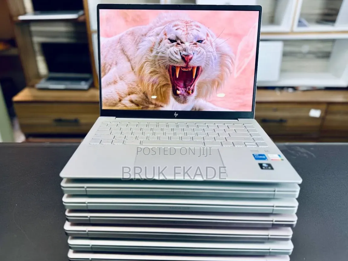 New Laptop HP Pavilion 14 16GB Intel Core i5 SSD 1T