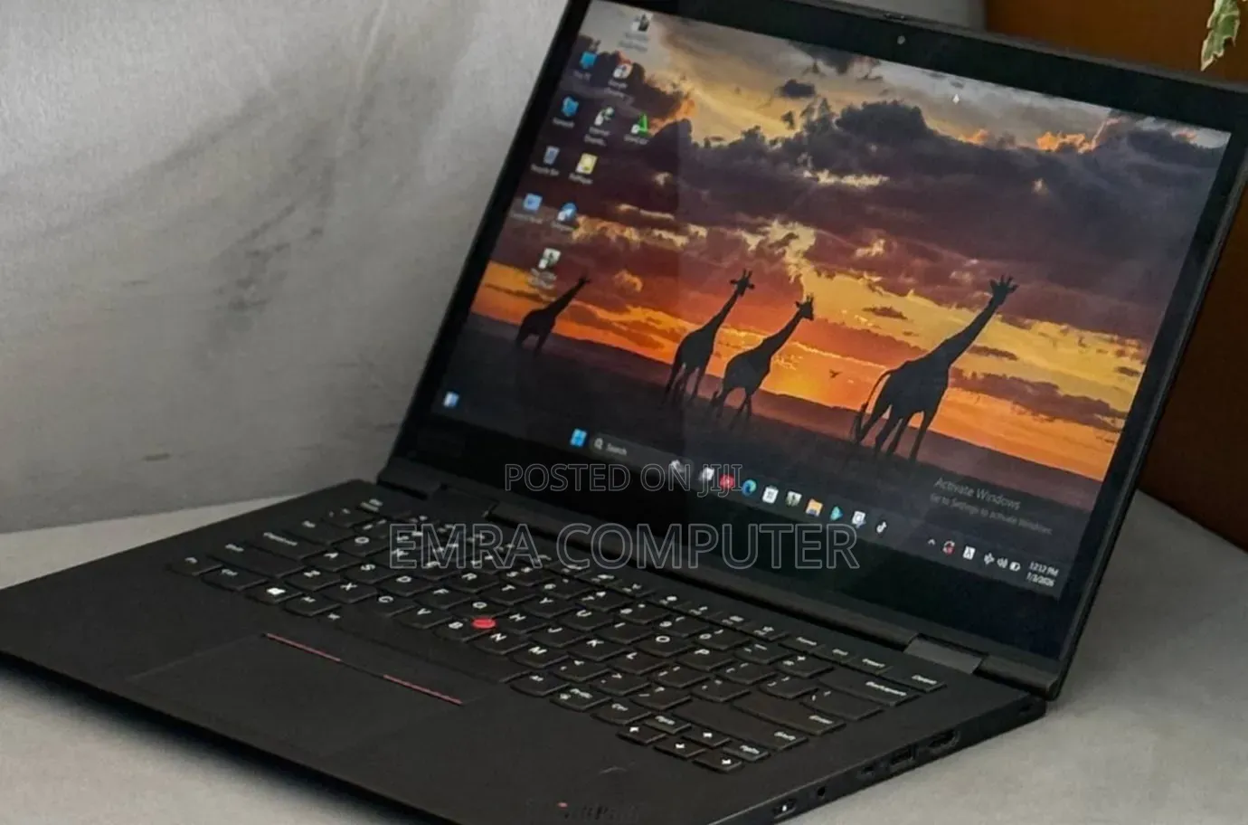 New Laptop Lenovo 8GB Intel Core i5 SSD 512GB
