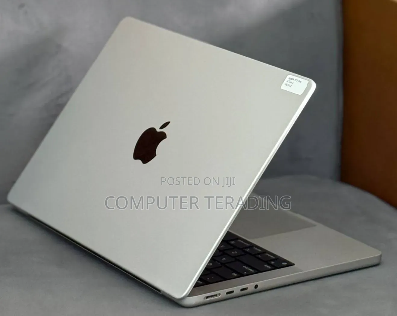 New Laptop Apple MacBook Air 2020 M1 16GB Apple M1 Pro SSD 512GB