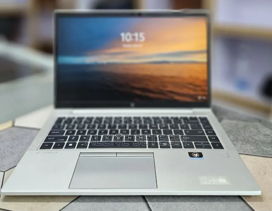 New Laptop HP EliteBook 840 G8 16GB Intel Core i5 SSD 512GB