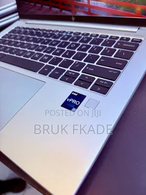 New Laptop HP EliteBook 840 G10 8GB Intel Core i7 SSD 1T
