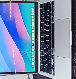 New Laptop Apple MacBook Pro 2020 M1 16GB Apple M1 SSD 256GB