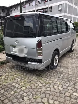 Toyota HiAce 2007 Silver