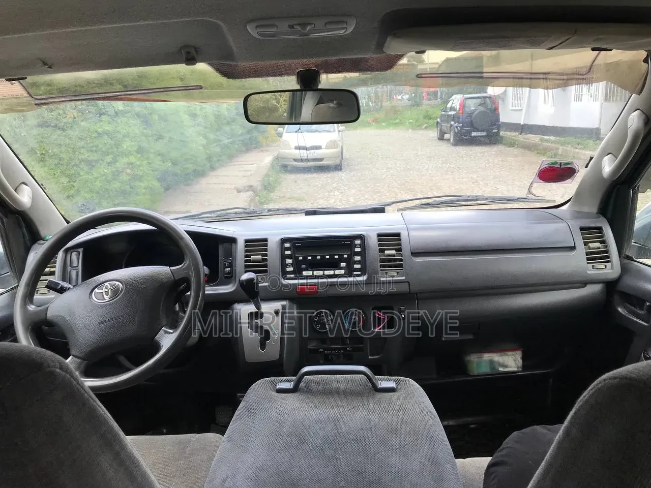 Toyota HiAce 2007 Silver