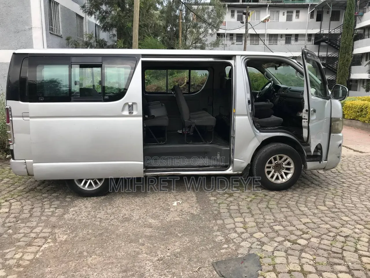 Toyota HiAce 2007 Silver