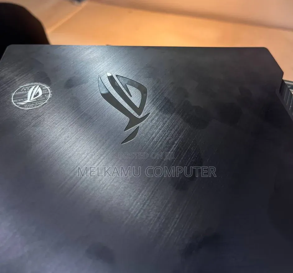 New Laptop Asus ROG Zephyrus G15 16GB AMD Ryzen 9 SSD 512GB