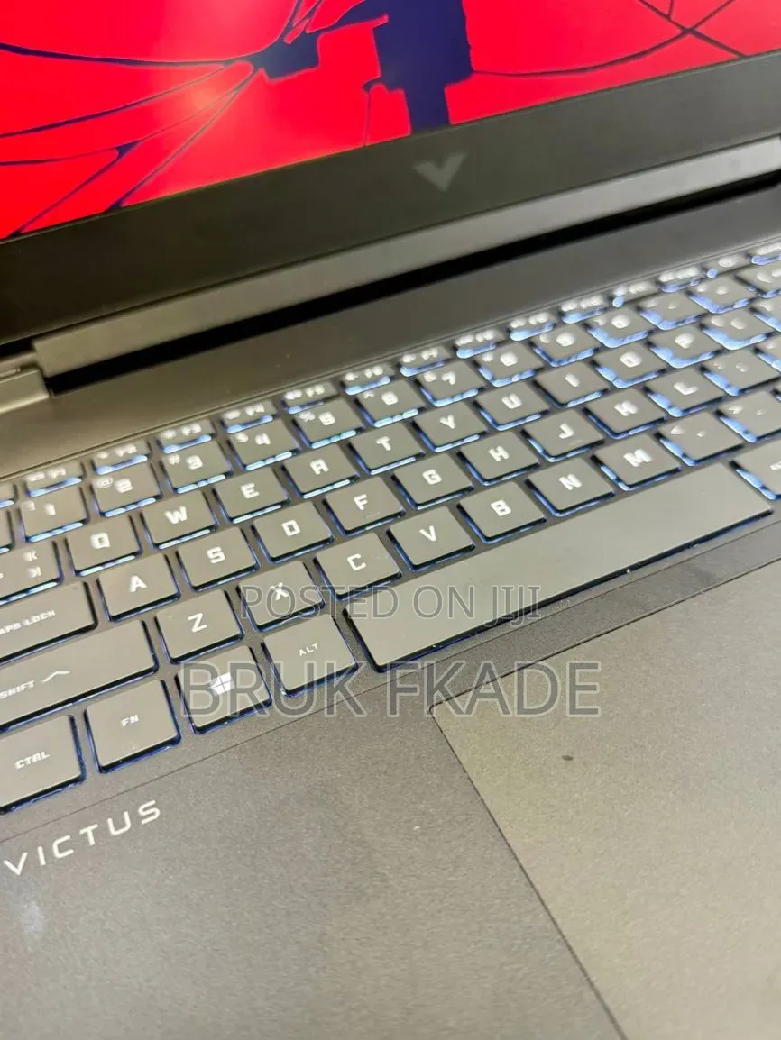 New Laptop HP Victus 16 16GB Intel Core i7 SSD 1T