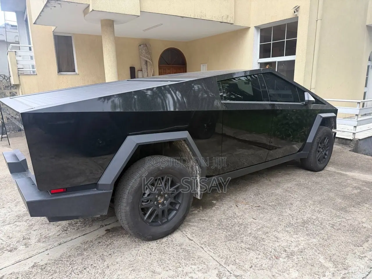 New Tesla Cybertruck 2024 Gray