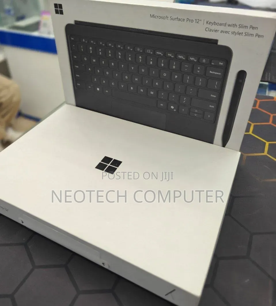 New Microsoft Surface Pro 2 16GB Qualcomm Snapdragon X Plus SSD 512GB