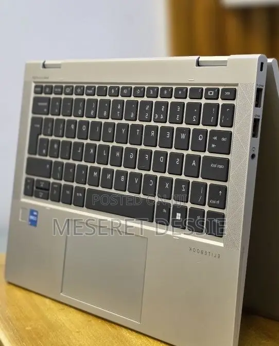 New Laptop HP EliteBook 830 G8 16GB Intel Core i5 SSD 512GB