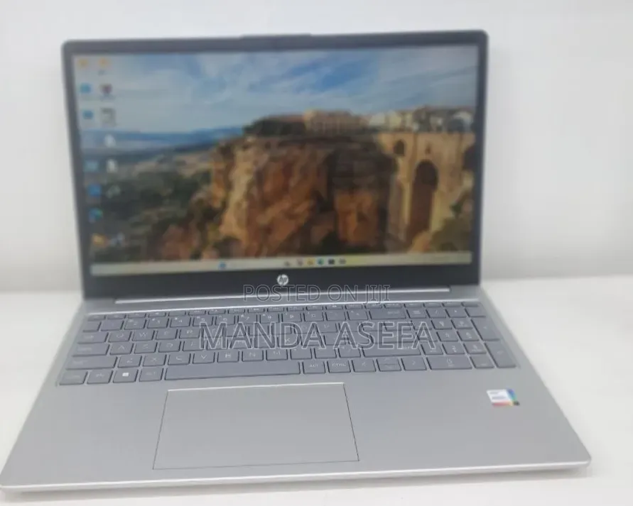 New Laptop HP Stream Notebook 16GB Intel Core i5 SSD 1T
