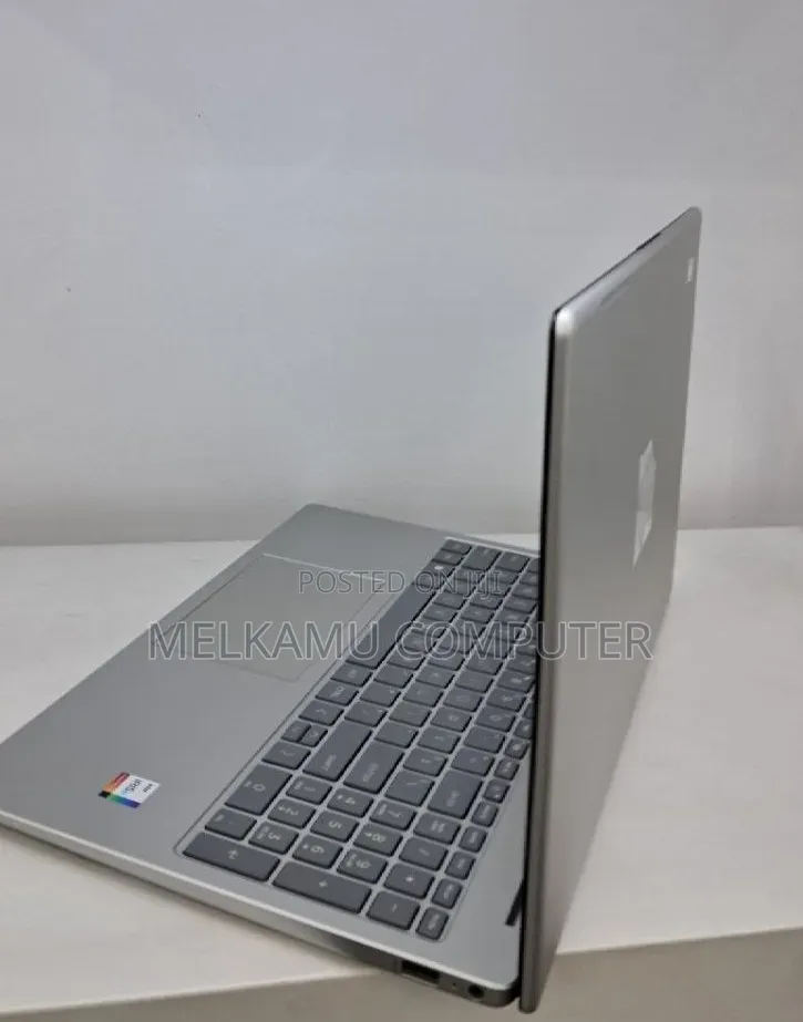 New Laptop HP Stream Notebook 16GB Intel Core i5 SSD 1T