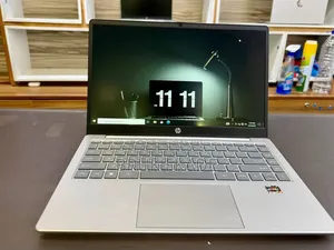 New Laptop HP Stream Notebook 8GB AMD Ryzen 5 SSD 512GB