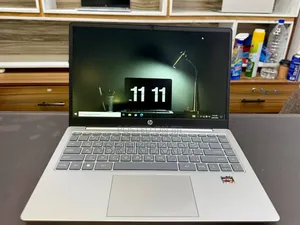 New Laptop HP Stream Notebook 8GB AMD Ryzen 5 SSD 512GB