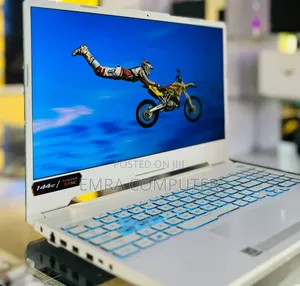 New Laptop Asus 16GB Intel Core i5 SSD 512GB