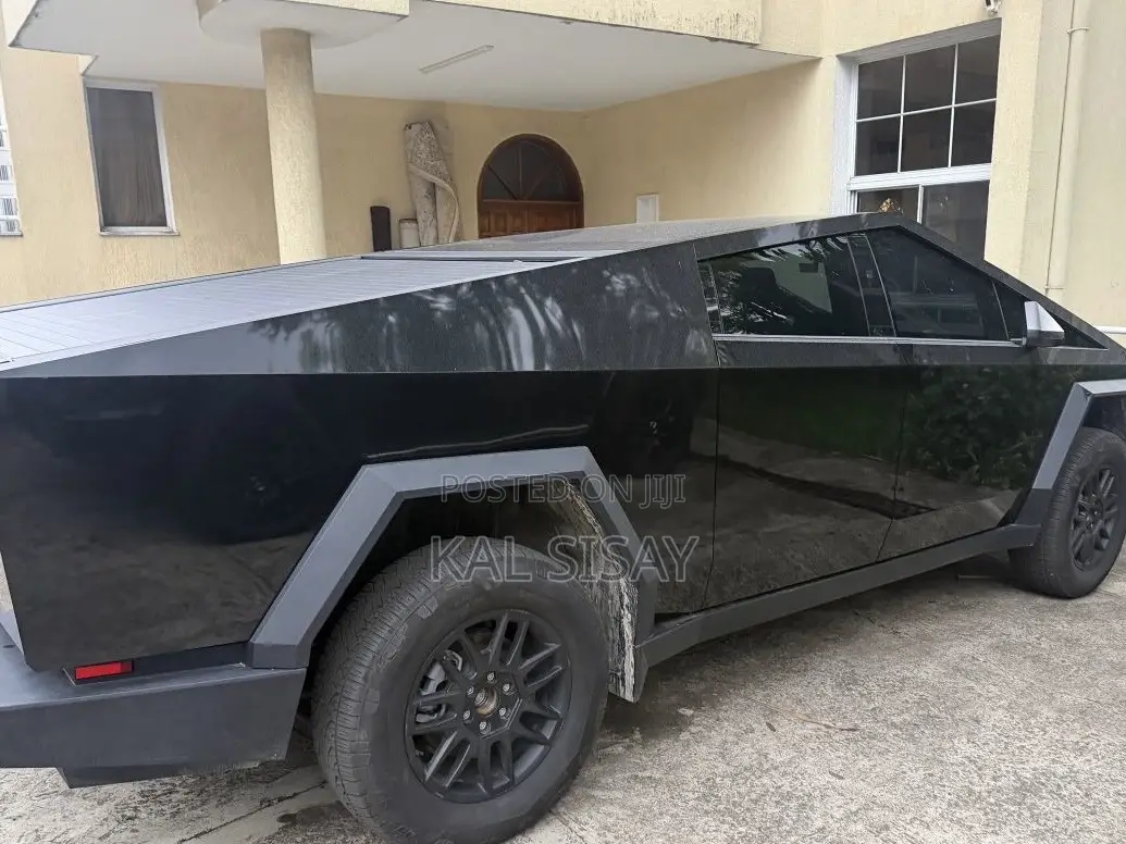 New Tesla Cybertruck 2024 Gray