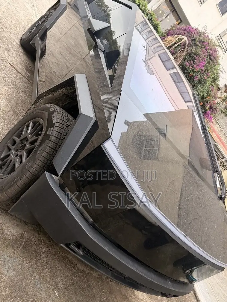 New Tesla Cybertruck 2024 Gray