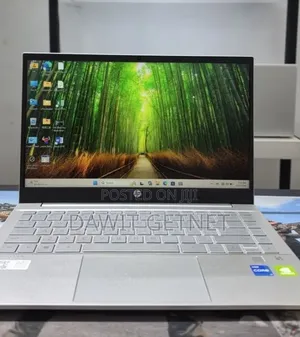 New Laptop HP Stream Notebook 16GB Intel Core i7 SSD 512GB