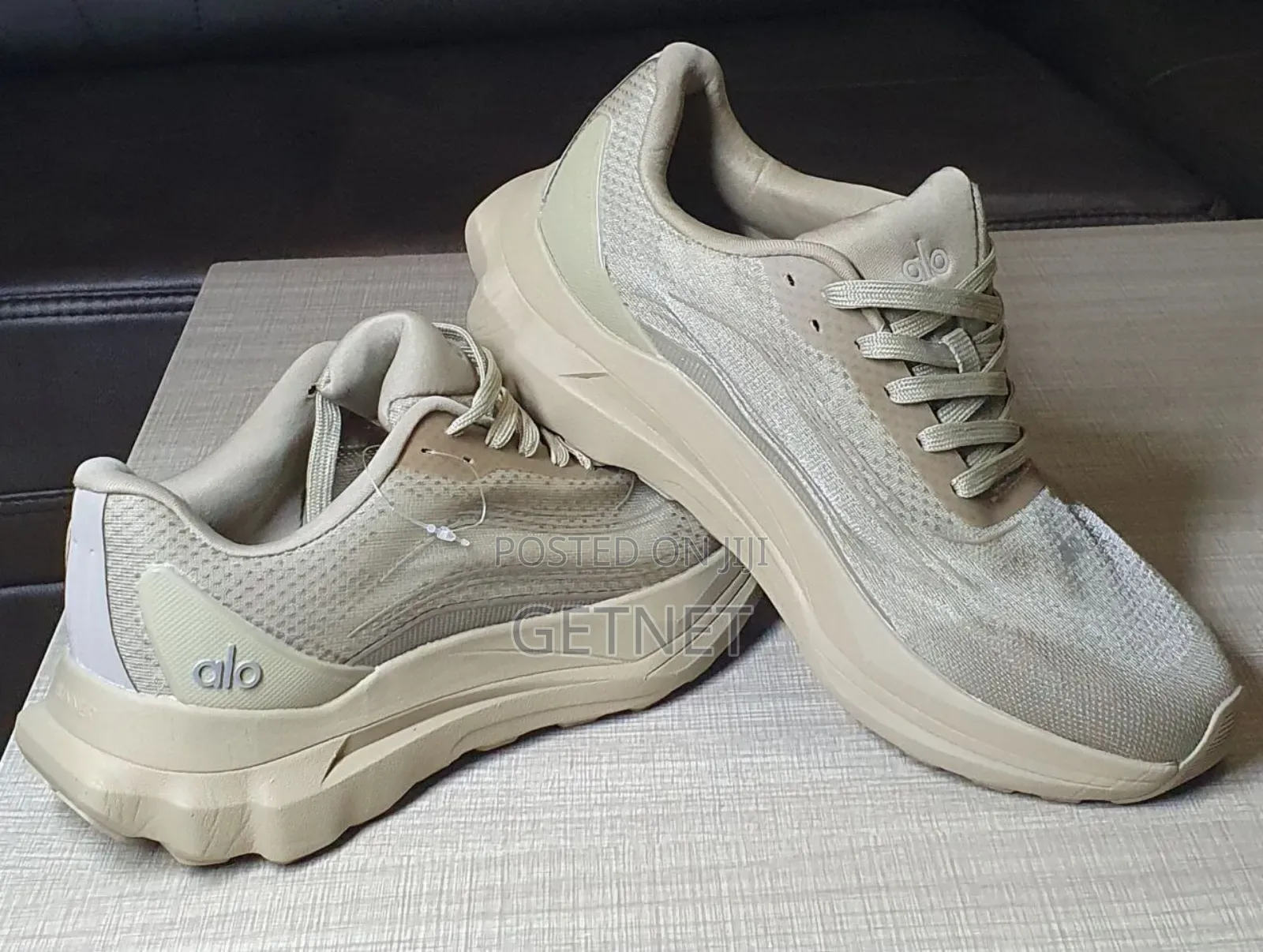 Brand Shose