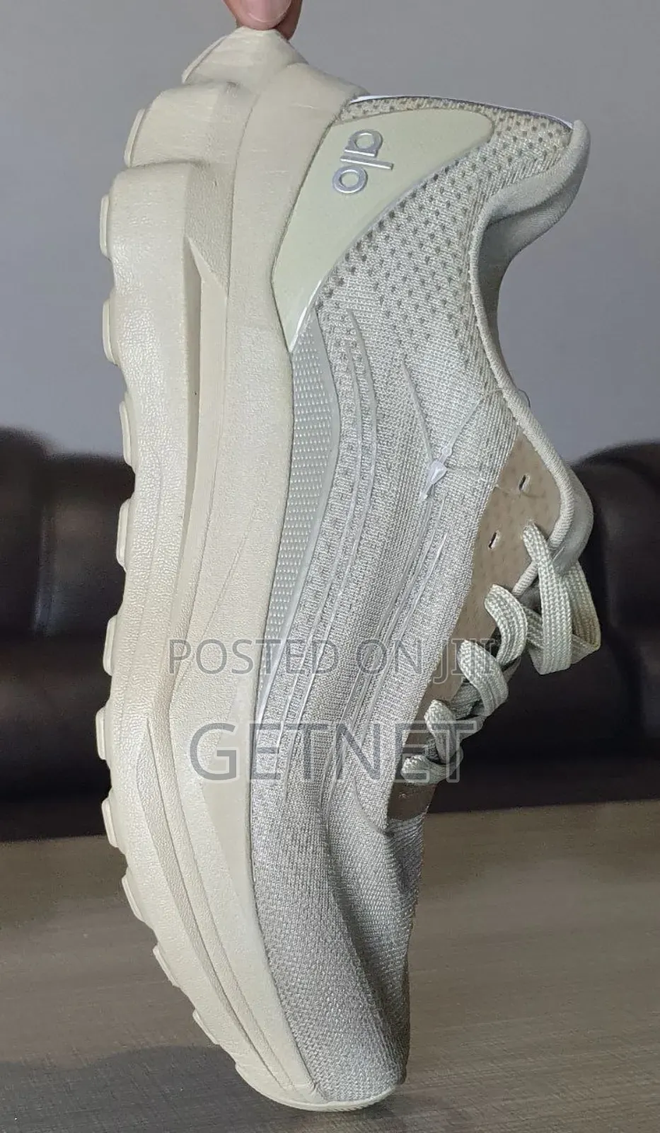 Brand Shose