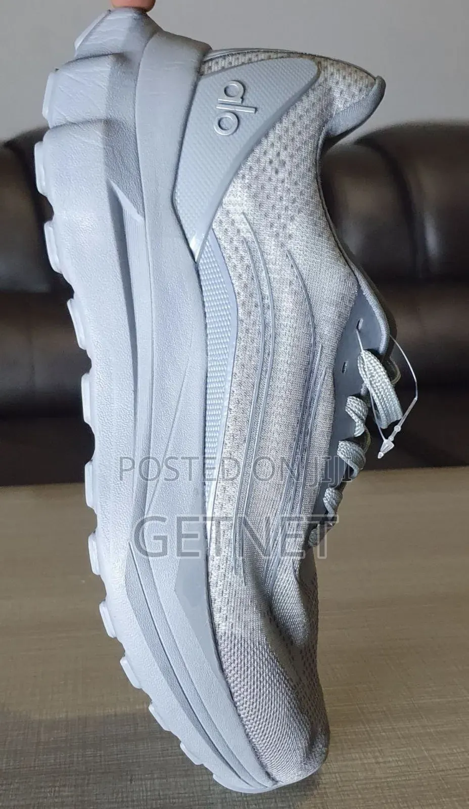 Brand Shose