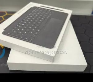 New Microsoft Surface Pro 16GB Qualcomm Snapdragon X Plus SSD 512GB