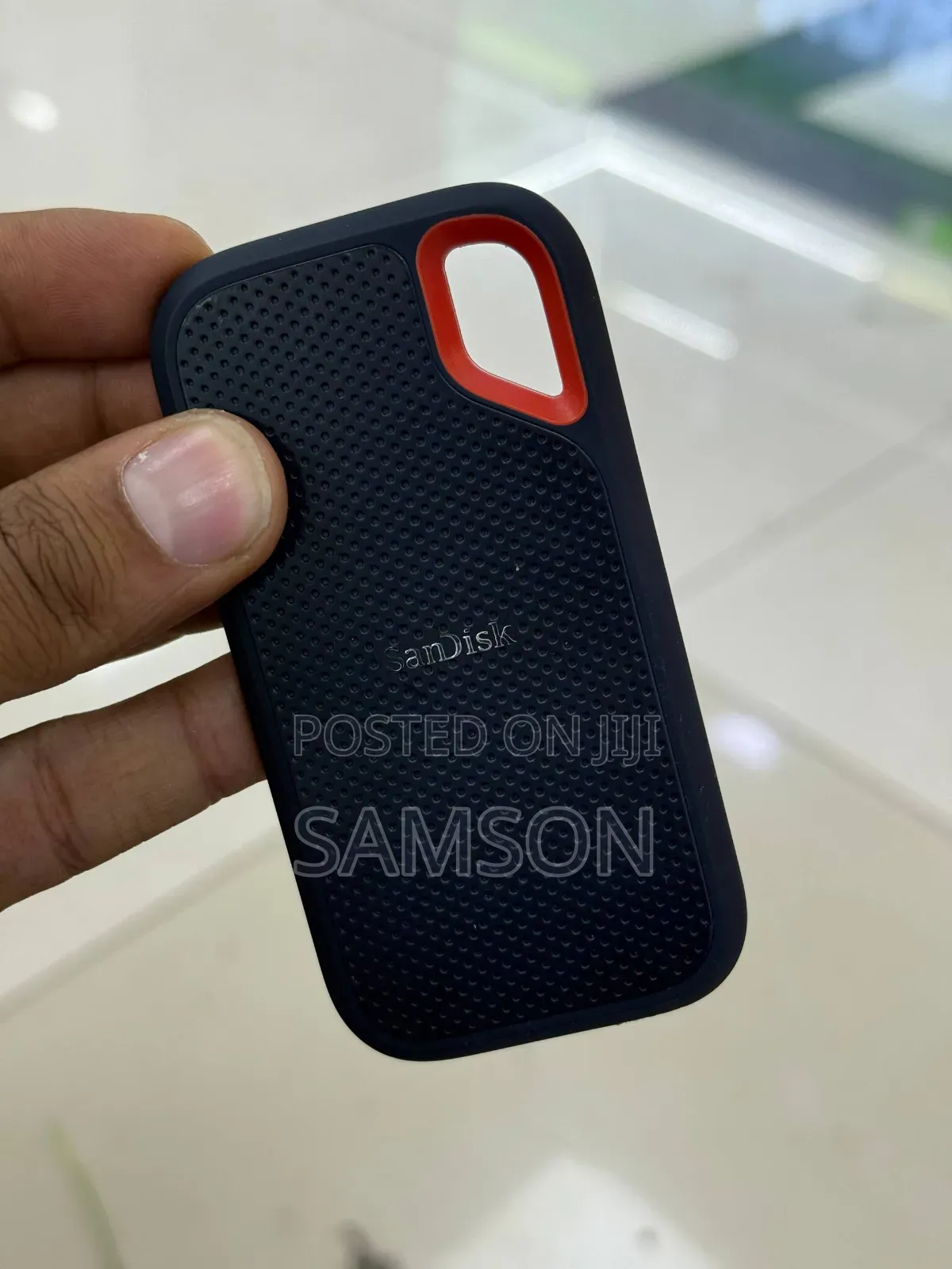 External Sandisk SSD