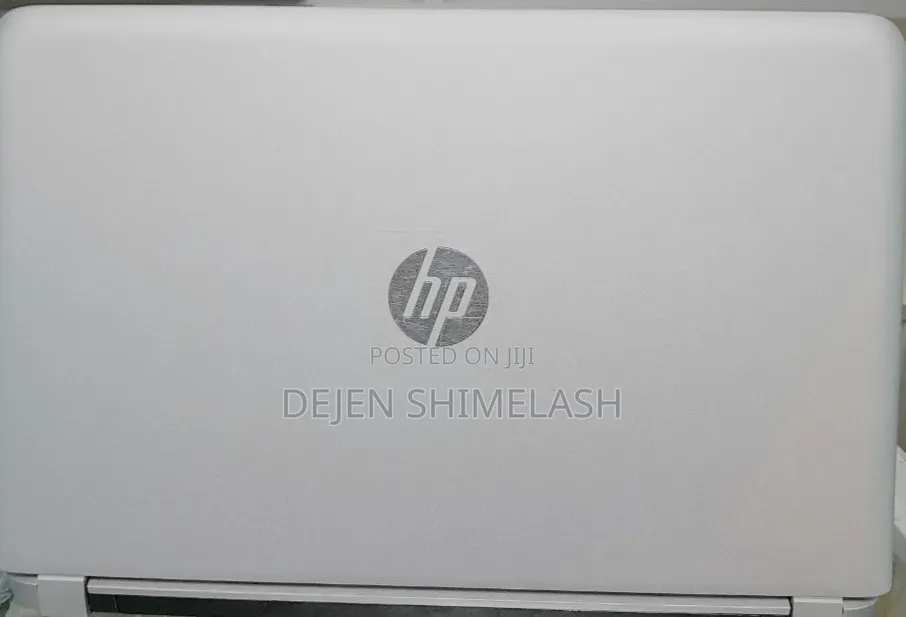 New Laptop HP Envy x360 8GB Intel Core i7 SSD 512GB