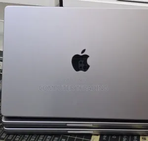 New Laptop Apple MacBook Pro 2021 M1 32GB Apple M1 Pro SSD 512GB